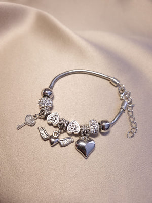 Bratara charm silver, inima cu aripi - Lucky Charm