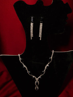 Set colier și cercei de ocazie negru cu pietre strălucitoare - Lucky Charm