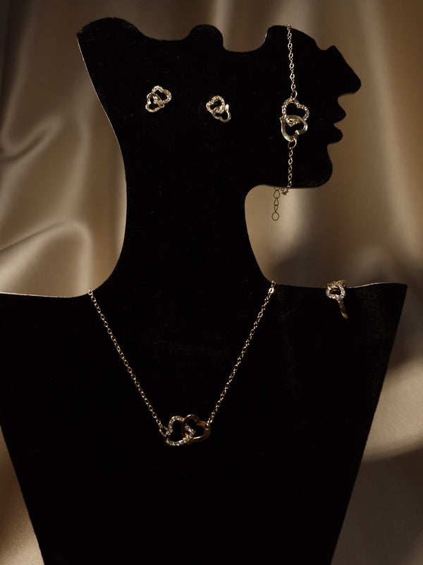 Set Gold Inimi îmbinate cu pietre stralucitoare (colier, cercei, bratara, inel) - Lucky Charm