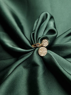 Inel Cercuri Gold cu pietre stralucitoare si cristal - Lucky Charm